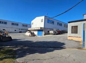 To Rent Ιndustrial Building